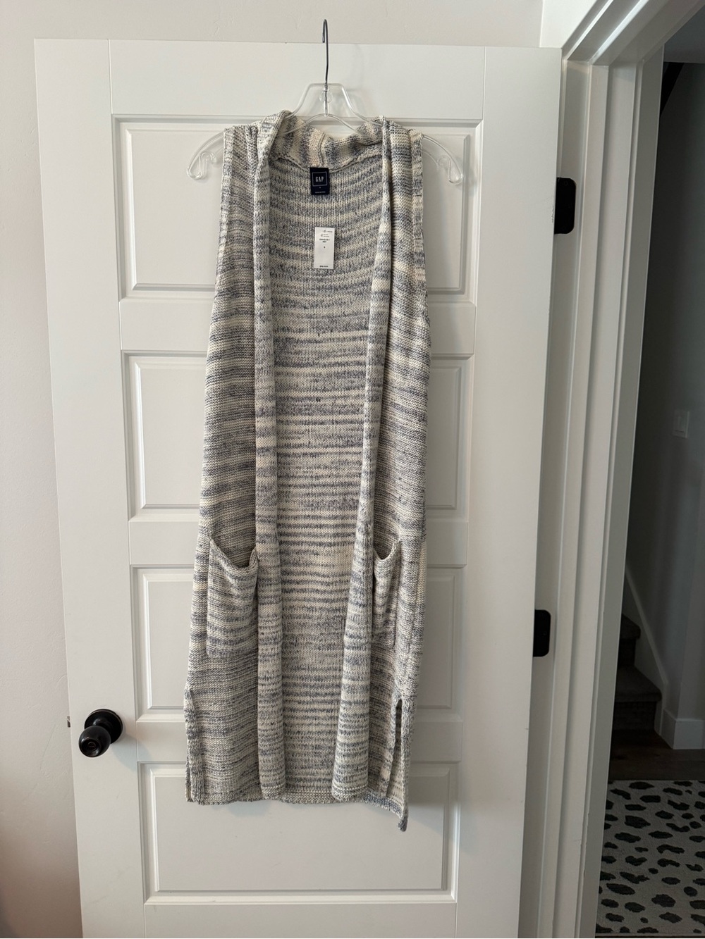 GAP Striped Knit Open-Front Sleeveless Cardigan Vest - Gray & Cream